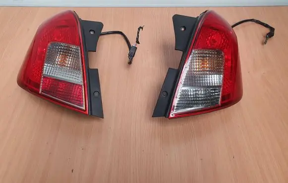 Opel Antara Rear/tail lights 7936U 7937U