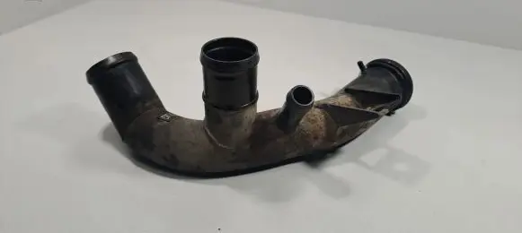 Hyundai Santa Fe Engine coolant pipe/hose