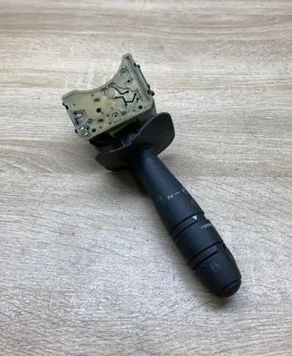 Renault Megane I Wiper control stalk 7700428227