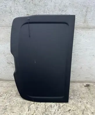 Porsche Macan (95B) Trunk separation 95B867769