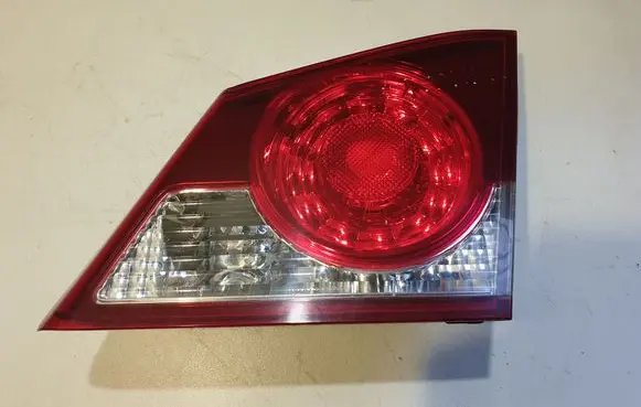 Honda Civic Tailgate rear/tail lights P6068R