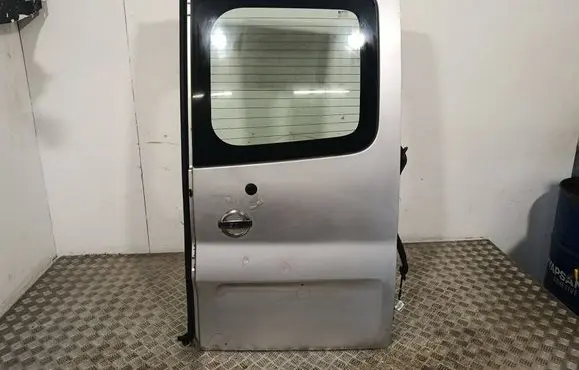 Opel Vivaro Rear door 