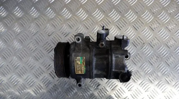 Volkswagen PASSAT B7 Air conditioning (A/C) compressor (pump) 5N0820803H