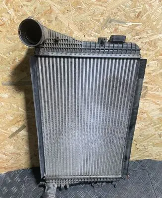 Volkswagen PASSAT B6 Intercooler radiator 3c0145805p