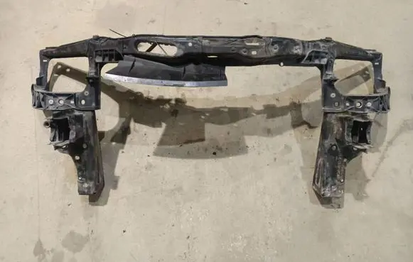 Opel Corsa D Radiator support slam panel 
