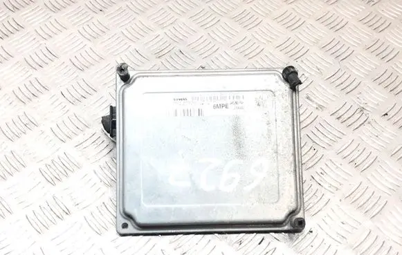 Ford Focus Engine control unit/module 5M5112A650GE J38AC S118934103