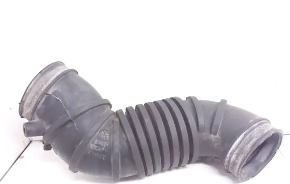 Mitsubishi Carisma Air intake hose/pipe MR126841 5V021