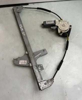 Peugeot 307 Front door window regulator motor 9634457380