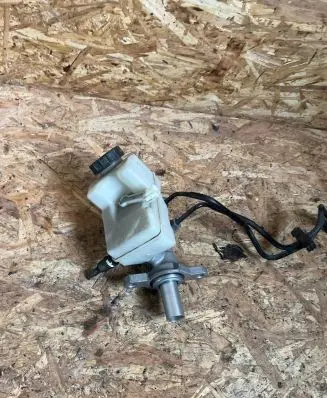 Ford Focus Brake booster Jx6121400 A425K A61M92