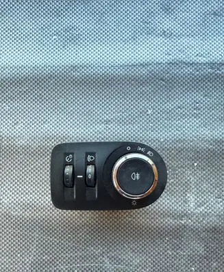 Opel Corsa D Light switch 13310334 321413