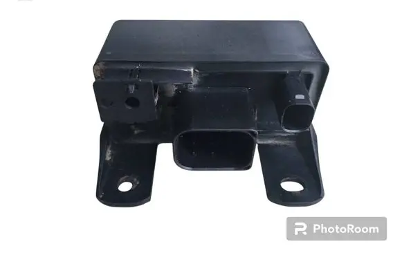 Mercedes-Benz E W211 Glow plug pre-heat relay