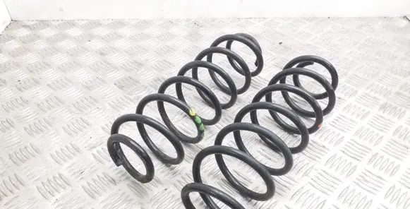 Volkswagen Polo V 6R Rear coil spring