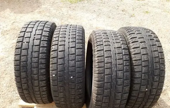 BMW 6 E63 E64 R17 winter/snow tires with studs 26570R17
