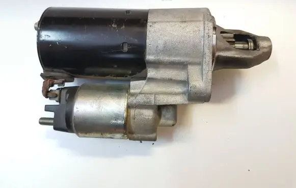 Mercedes-Benz GLK (X204) Starter motor A0061516001 20100219
