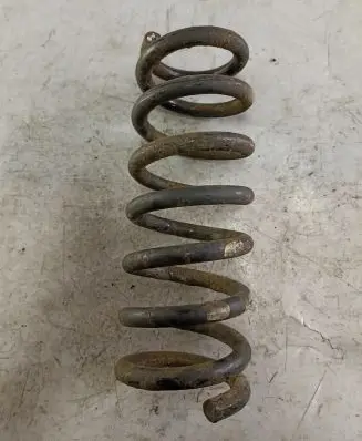 Suzuki Grand Vitara I Front coil spring
