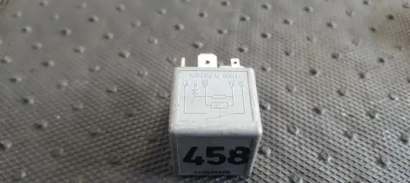 Volkswagen Golf V Other relay 1K0906381 V23134-B52-X426