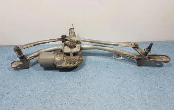 BMW M6 Front wiper linkage and motor 3397021524