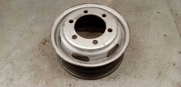 Volkswagen II LT R15 steel rim 9044000002