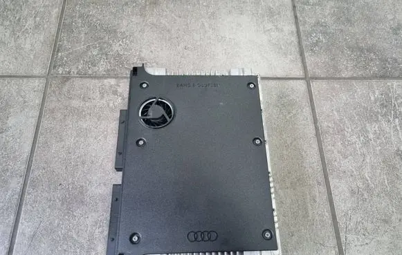 Audi A6 S6 C8 4K Sound amplifier 4N0035466C
