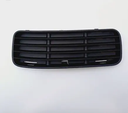 Volkswagen Polo III 6N 6N2 6NF Front bumper lower grill 6K5853665A