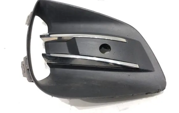 Renault Clio V Front bumper lower grill