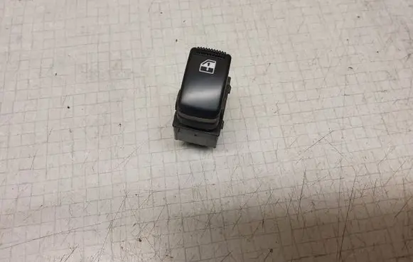 KIA Sorento Electric window control switch