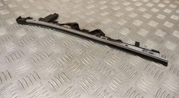 Peugeot 208 Panel trim 98309970XU
