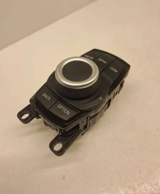 BMW 5 G30 G31 G38 Head unit multimedia control 033627103 E7943540 140426R02