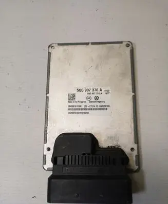 Volkswagen Golf VII Suspension control unit/module 