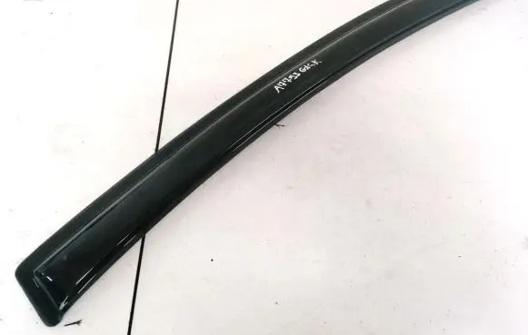 Hyundai Sonata Sliding door wind deflector 