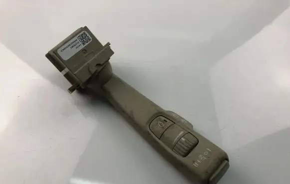 Volvo XC60 Indicator stalk 31275362