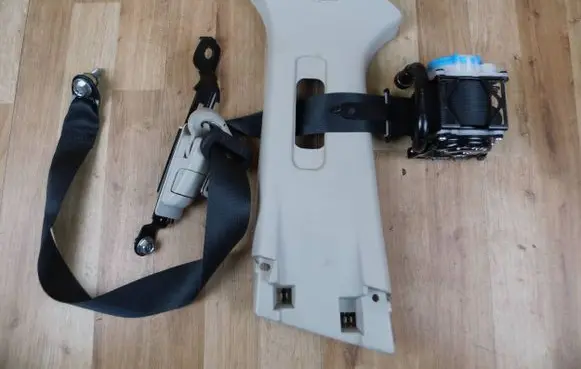 Mazda 6 Front seatbelt GHP957L9002 GHP968210