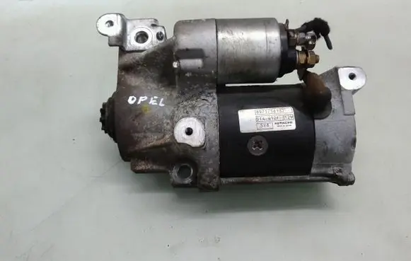 Opel Signum Starter motor 8973756123