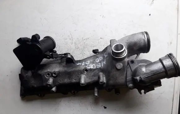 Mercedes-Benz CLS C219 Engine shut-off valve 