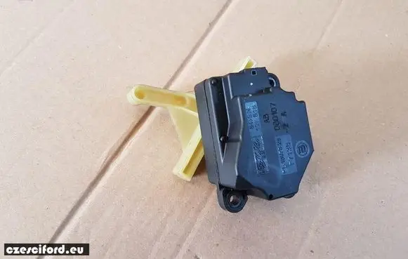 Volvo S80 A/C air flow flap actuator/motor 