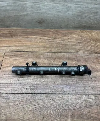 Audi A4 S4 B7 8E 8H Fuel main line pipe 059130090AG