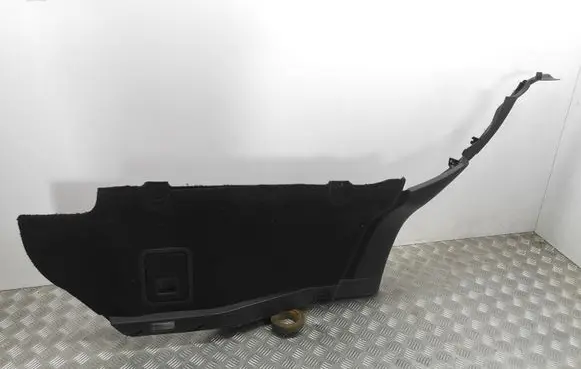 Trunk/boot lower side trim panel