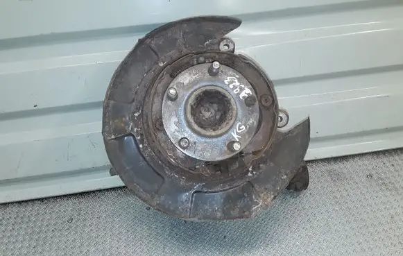 Mitsubishi Endeavor Rear wheel hub spindle/knuckle 