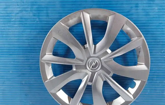 Opel Astra L R16 wheel hub/cap/trim 9832850480 9833416380 93476817
