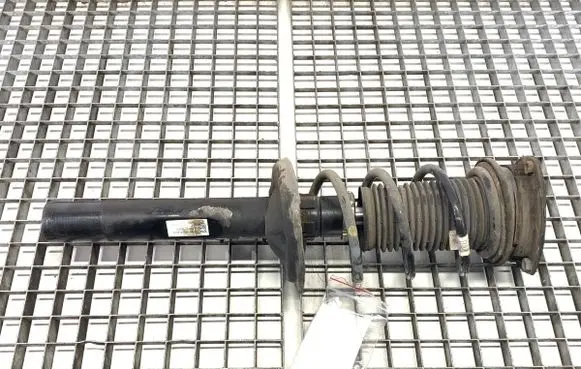 Seat Leon (5F) Front shock absorber/damper 5Q0413023FM