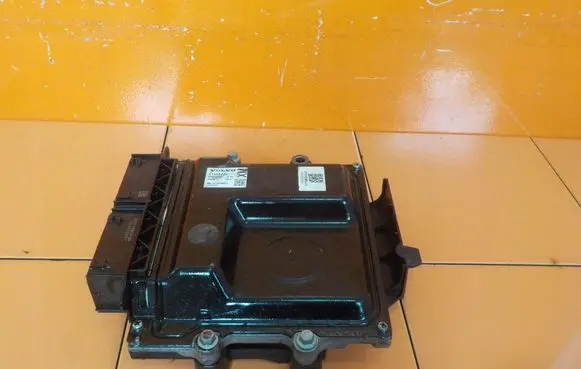 Volvo S60 Engine control unit/module 31459244