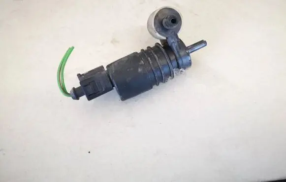 Audi A3 S3 8L Windscreen/windshield washer pump