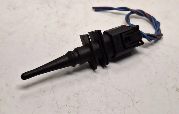 BMW X5 E70 Outside/exterior temperature sensor 65816936953