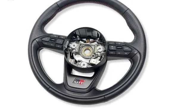 Toyota Yaris XP210 Steering wheel 