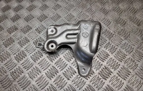 Ford Focus Heat shield in engine bay JN1Q6K733AA 37R151A20
