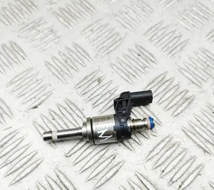 Skoda Fabia Mk3 (NJ) Fuel injector 04E906036AT