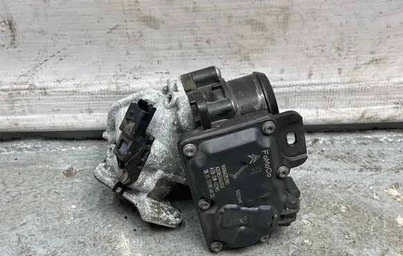 Peugeot 308 Throttle valve 9806625280 A2C85766300 50274VB
