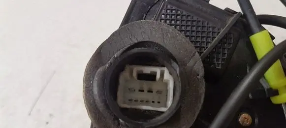 Toyota Avensis T250 Front door lock