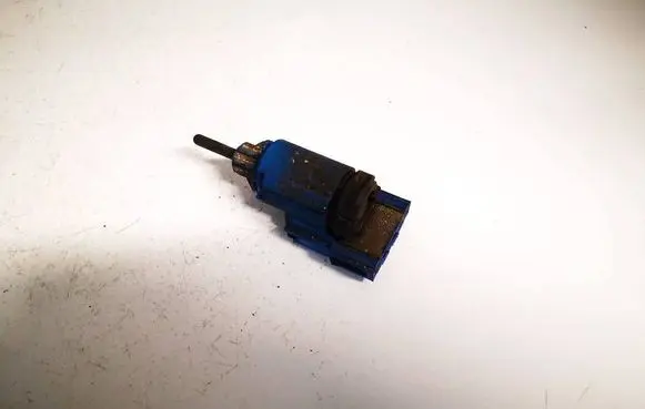 Brake pedal sensor switch