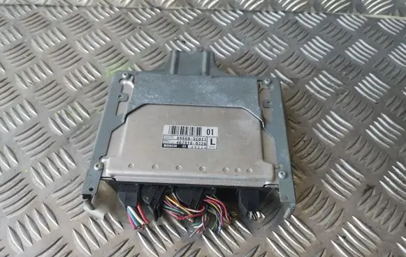 Toyota Yaris Engine control unit/module 0281011649 8966152891 896605C011